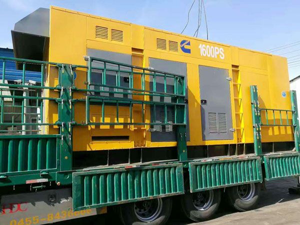 呼玛测量水冷式机油散热器密封件尺寸时的注意事项有哪些？