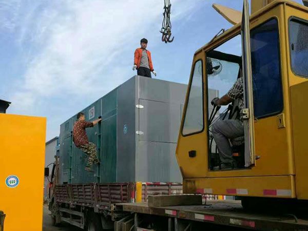 呼玛更换水冷式机油散热器密封件的操作流程是怎样的？